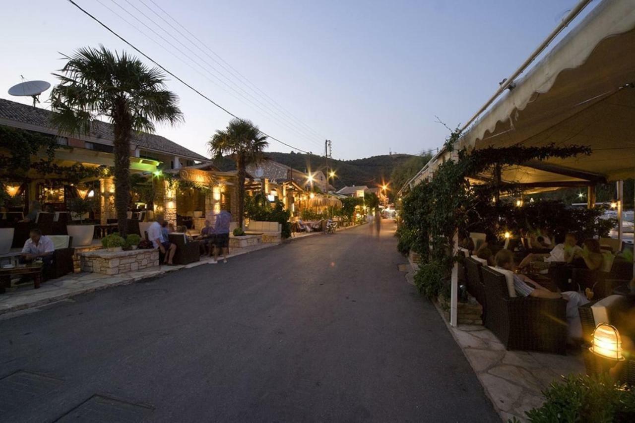 Aleka - Agios Stefanos Ne Corfu * Agios Stefanos (Thinali)