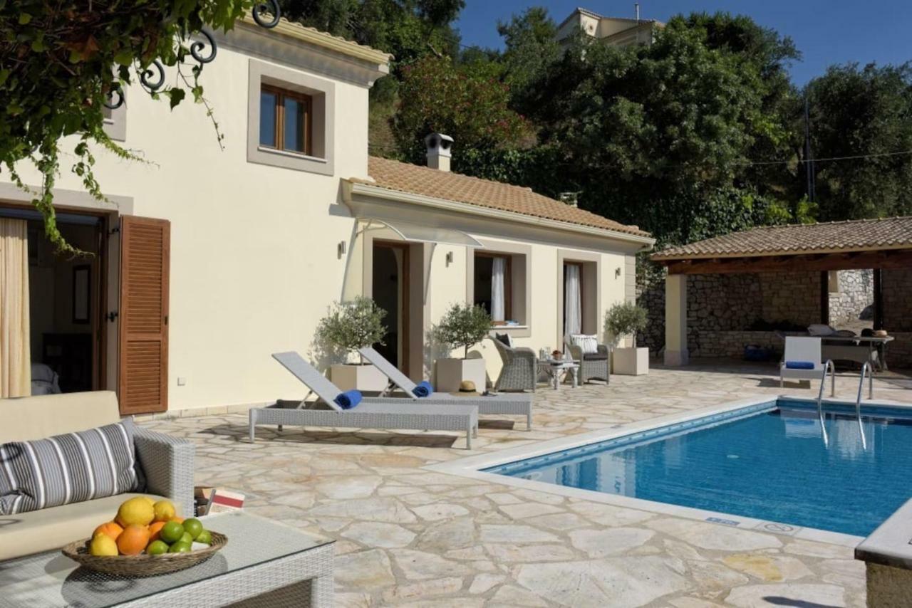 Aleka - Agios Stefanos Ne Corfu Villa